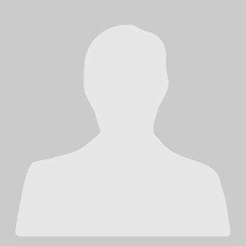 Portrait of Marian Marino, Licensed Real Estate Agent